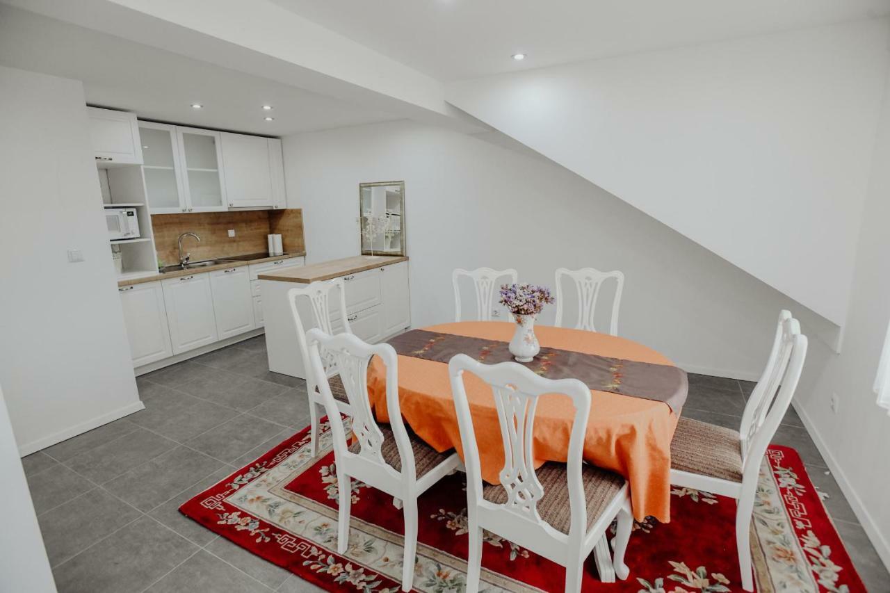 Apartman Slavonia Dakovo Luaran gambar