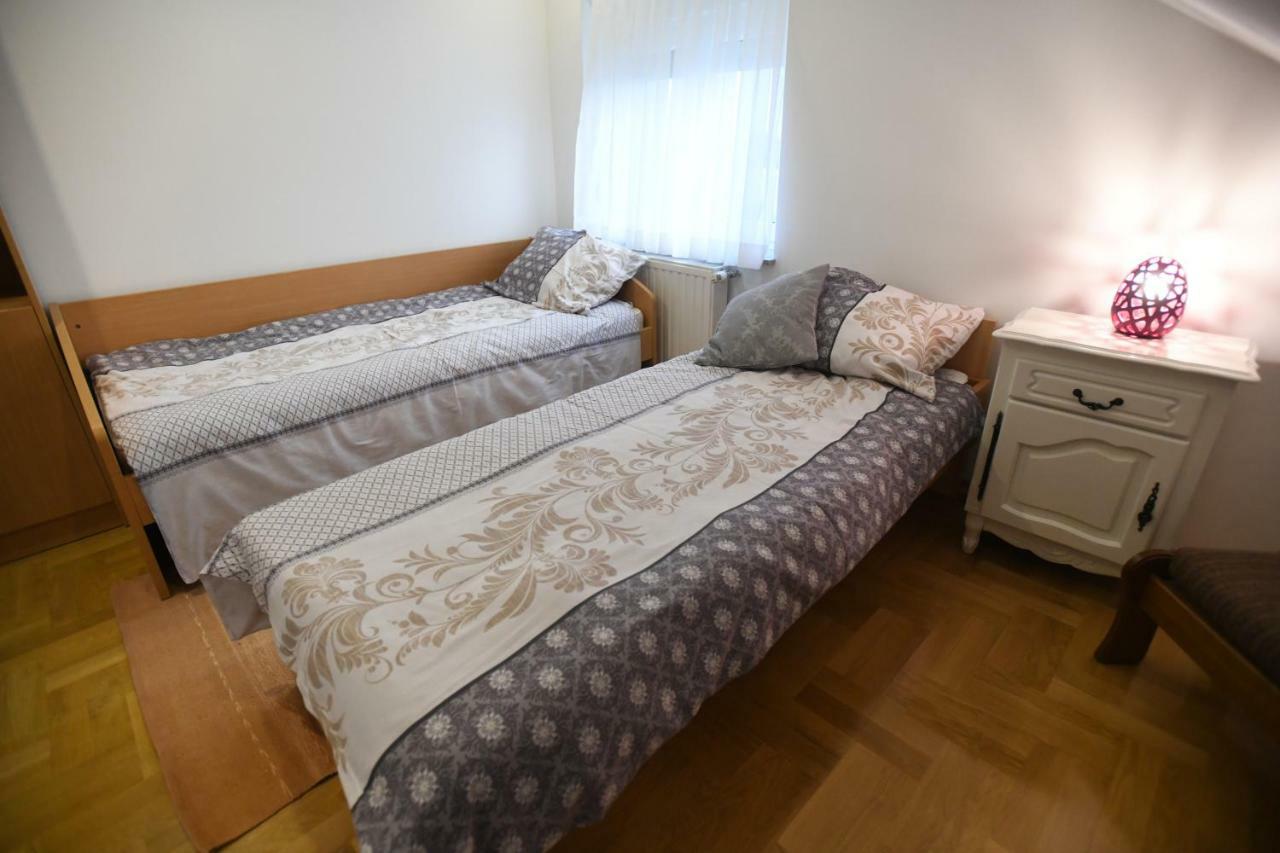 Apartman Slavonia Dakovo Luaran gambar
